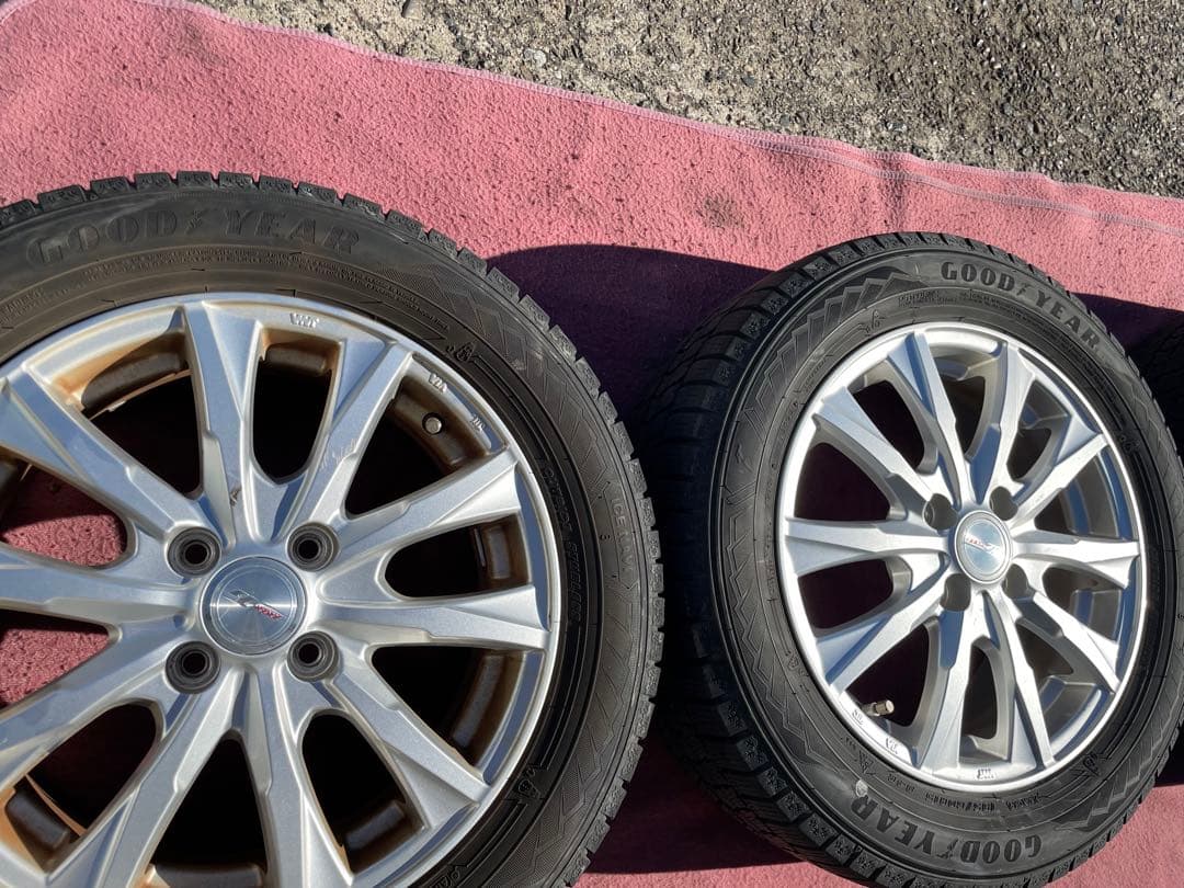 ✨185/60R15 スタッドレス✨アルミ付✨３本✨グッドイヤー✨4穴