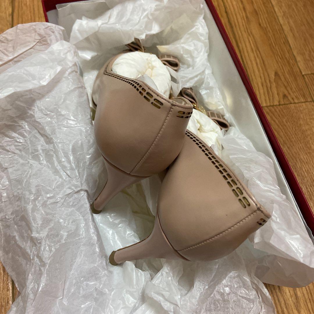 フェラガモパンプス　美品