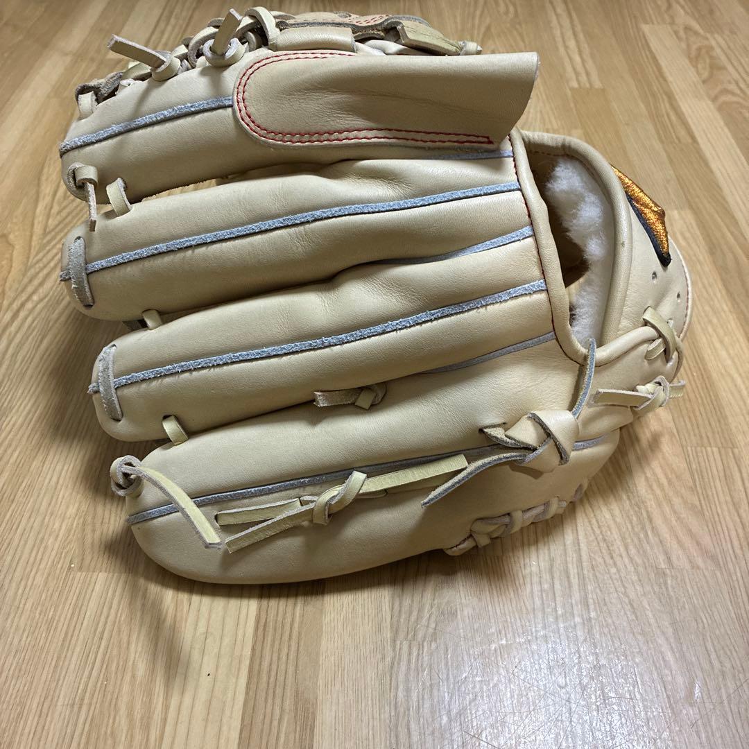 ミズノプロ ピッチャー用グローブ キャメル 1回使用のみ
