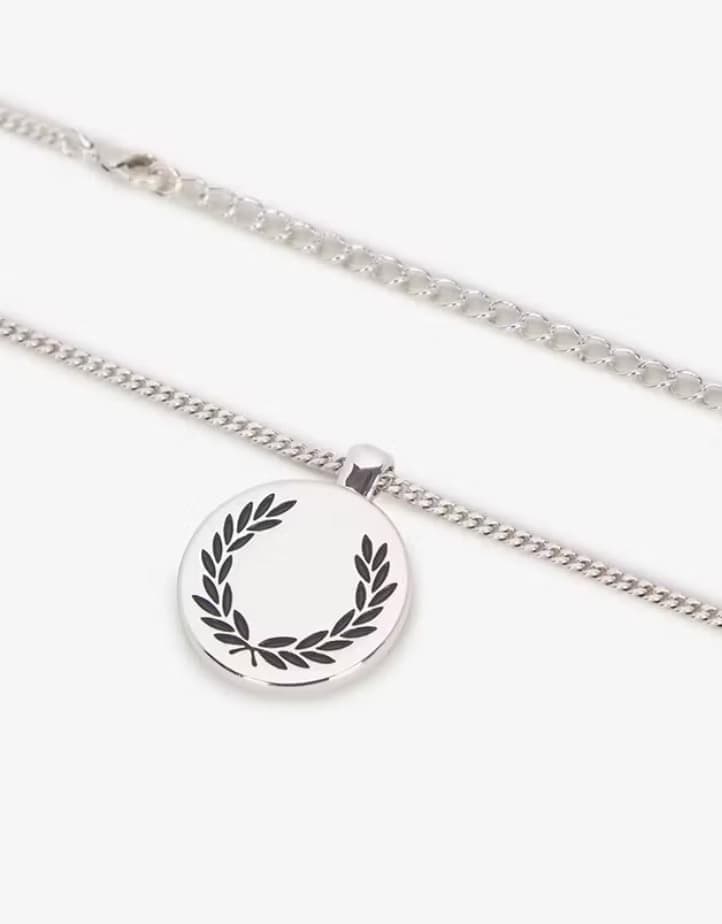 FREDPERRY フレッドペリー 月桂樹 ローレルネックレス シルバー 新品