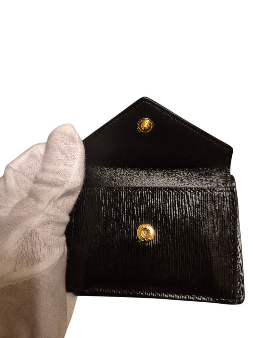 ＰＲＡＤＡ　プラダ　サフィアーノ　三つ折り財布 h