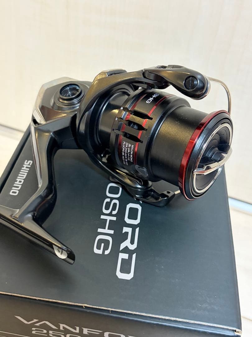 SHIMANO 20 ヴァンフォード 2500SHG