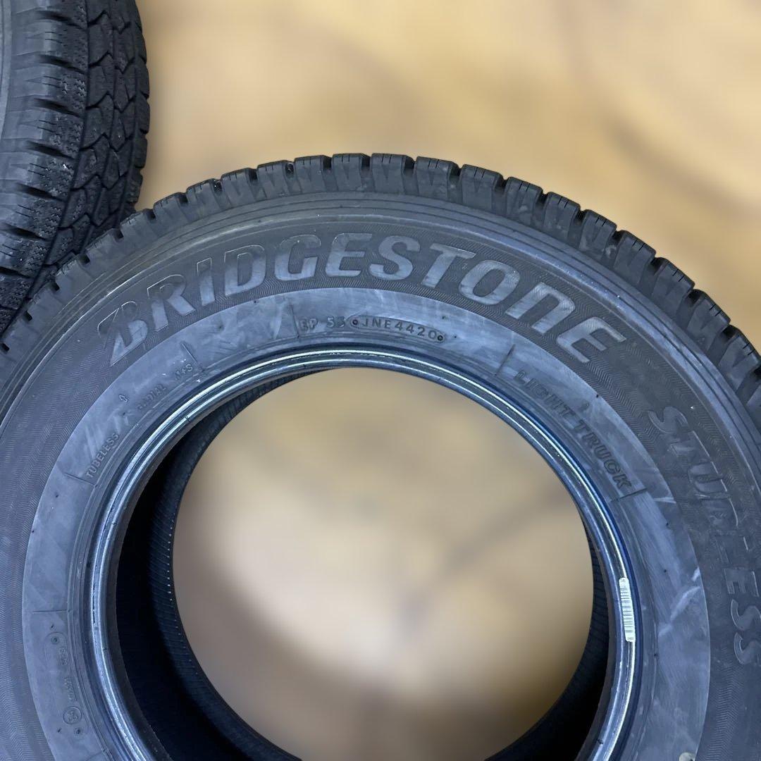 ブリヂストン 195/80R15 冬用タイヤ　2020年　4本(2-89)
