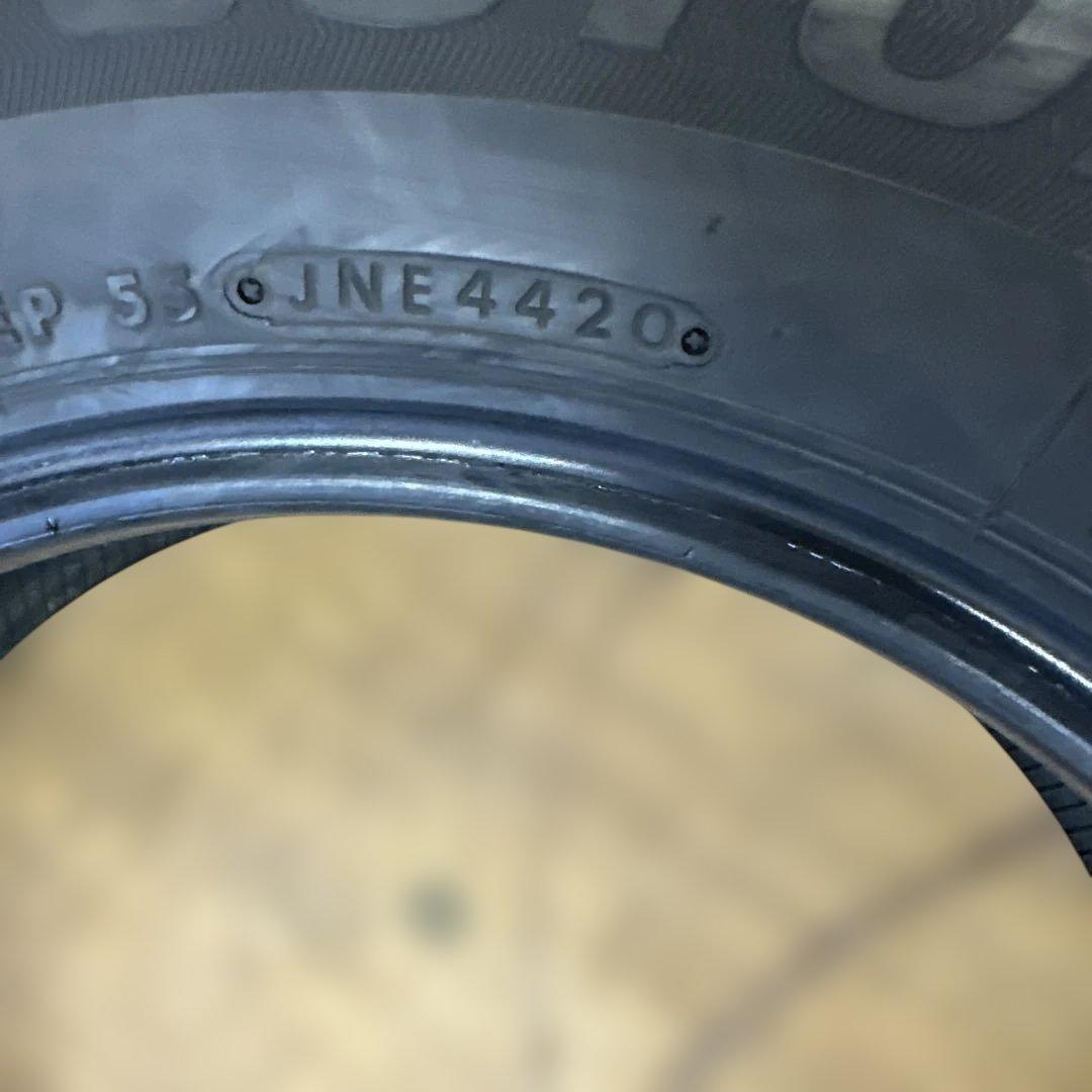 ブリヂストン 195/80R15 冬用タイヤ　2020年　4本(2-89)