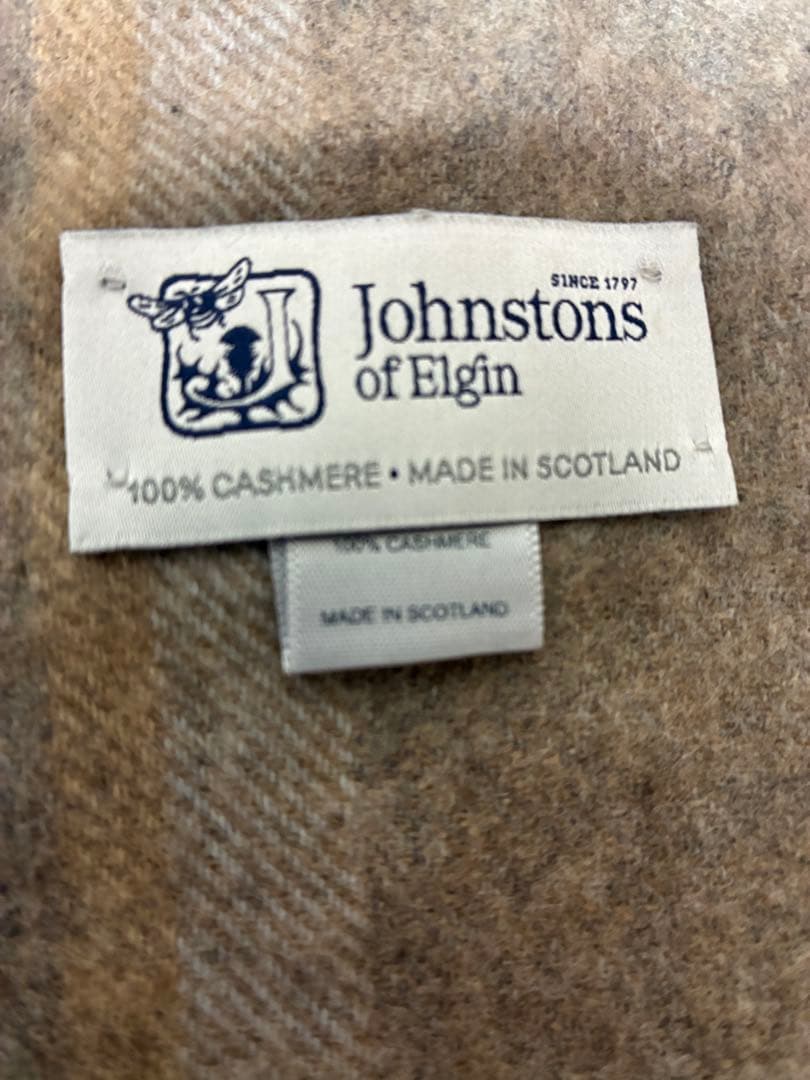 Johnstons of Elgin 100%カシミヤ ストール　ジョンストンズ
