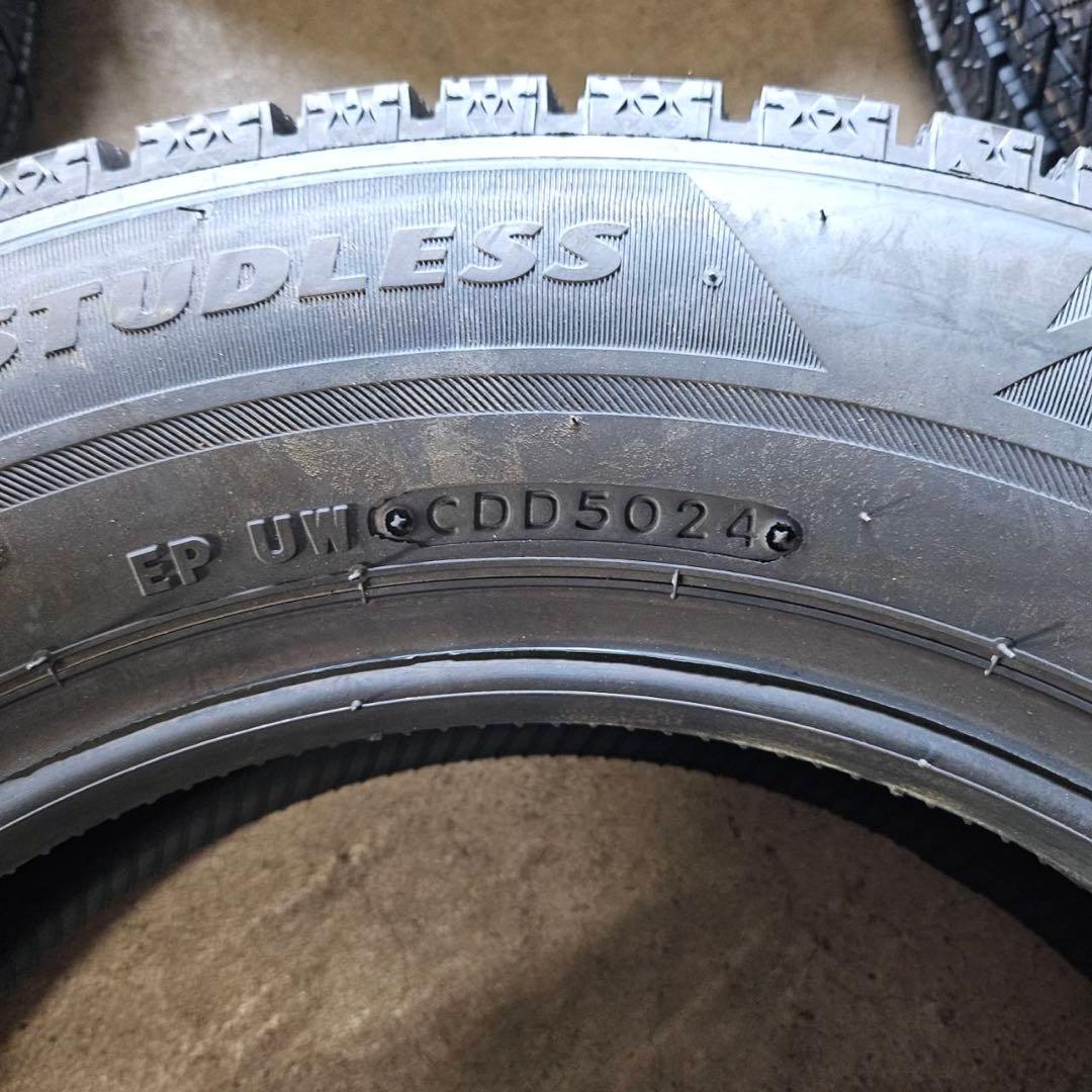 ブリヂストン　冬タイヤ　VRX2 165/70R14