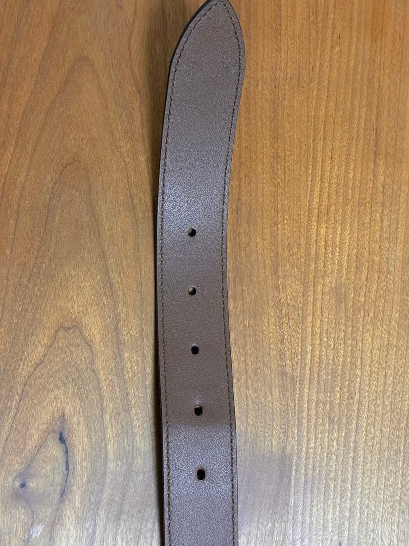 GUCCIレザーベルト　98センチ
