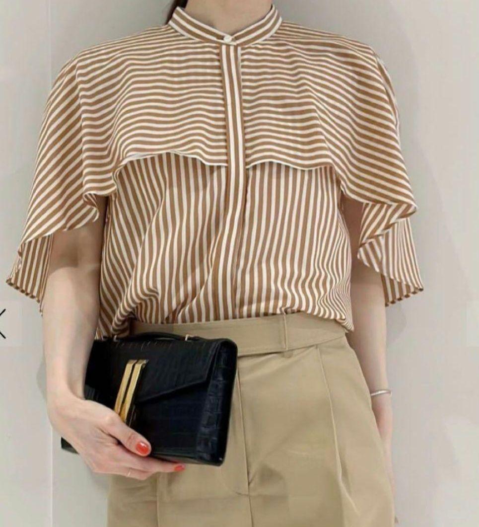美品✨23SS トゥモローランドコレクション　シアーストライプフレアブラウス