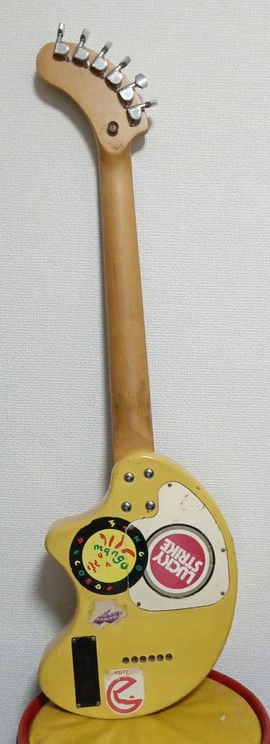 急げ！！ ZO-3ギター　黄色 合板ボディ　動作OK