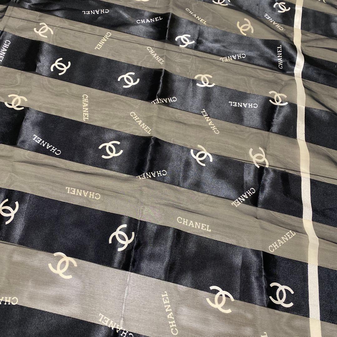 な*む様 CHANEL スカーフ　ロゴスカーフ