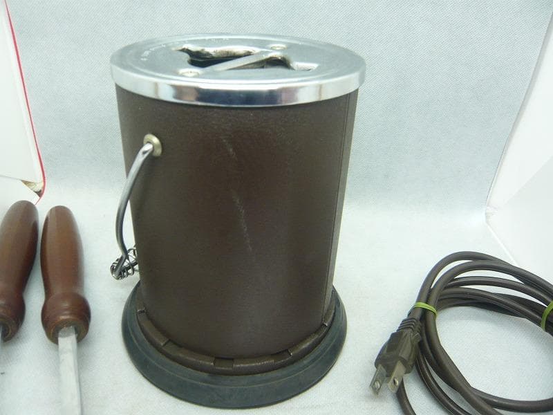 美品　タキイ和裁電化鏝　和裁コテ　和裁こて　タキイ製　鏝２本付