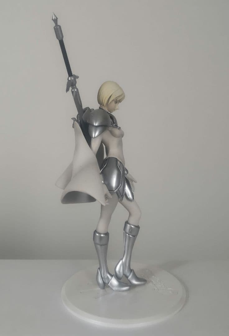 クレイモア クレア フィギュア