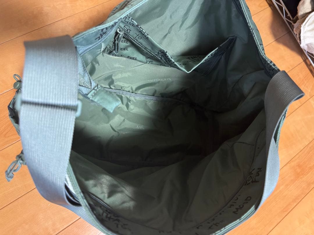 早い者勝ち‼️ Supreme Field messenger bag