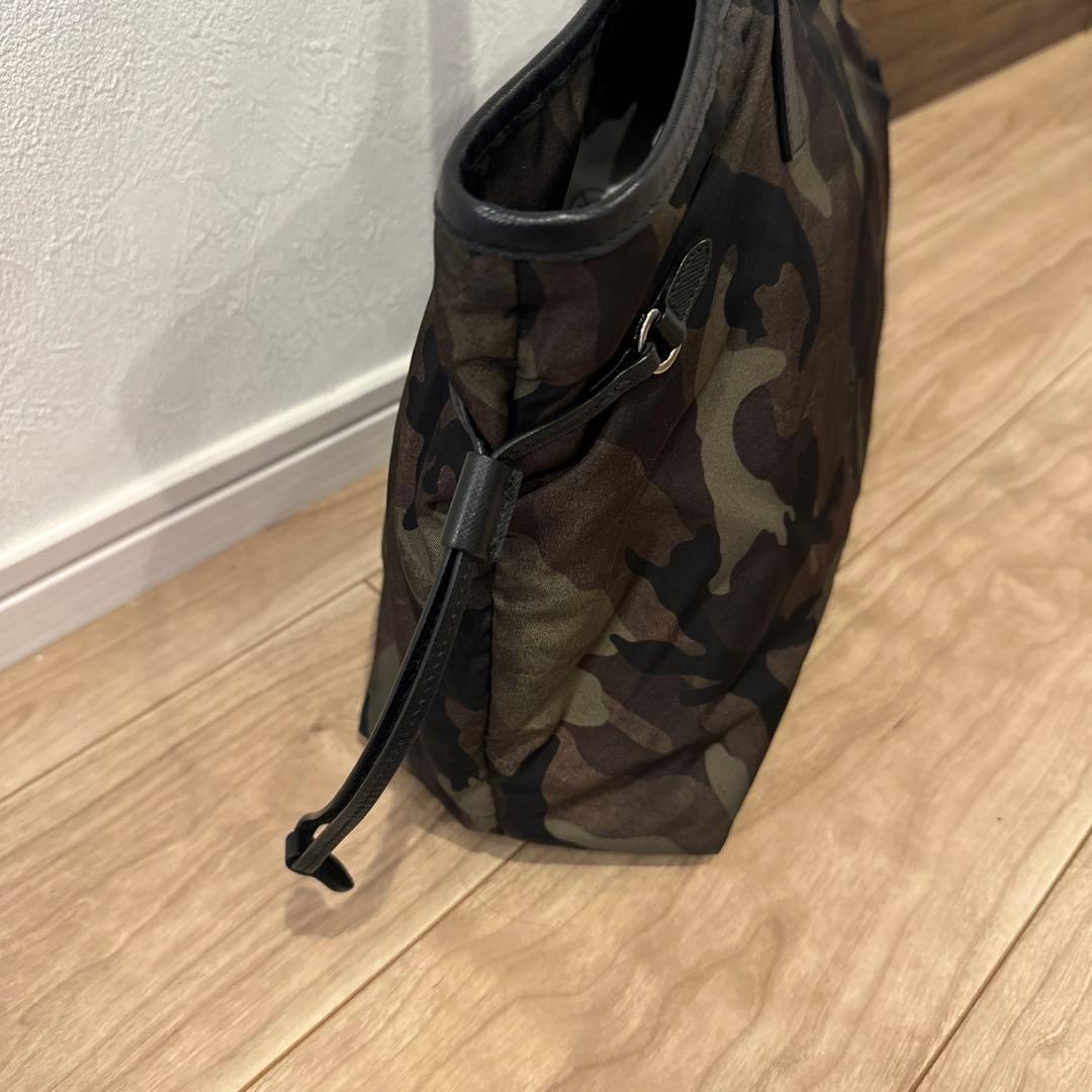 PRADA トートバッグ カモフラ プラダ ハンドバッグ　ナイロン　バッグ