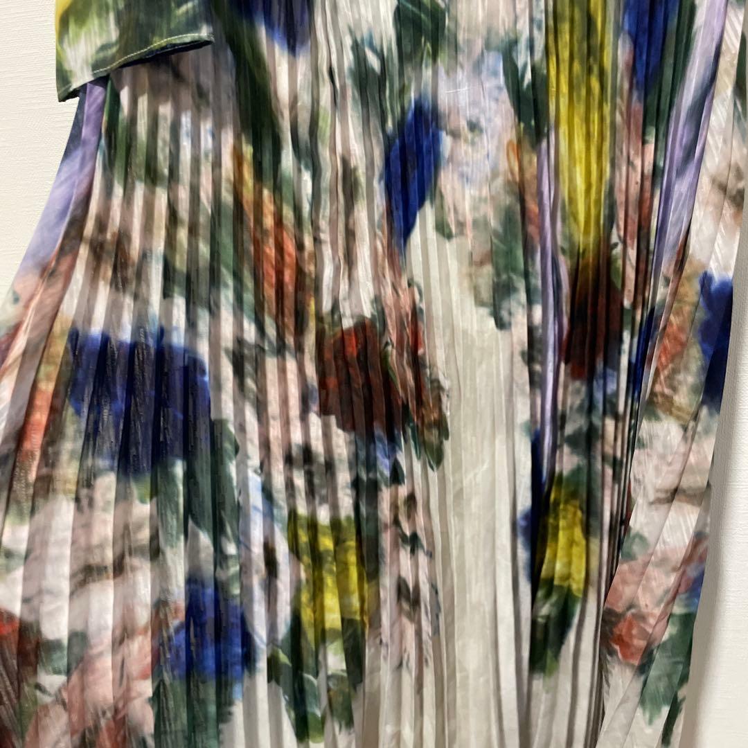 アメリ　UND TEXTURE ART FLOWER DRESS