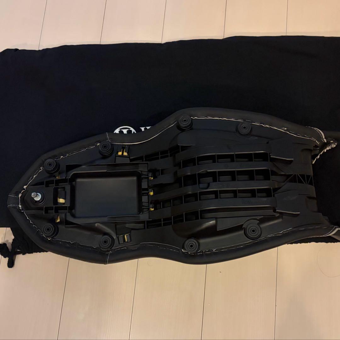 美品　Wunderlich バイクシート 黒 収納袋付き　 ワンダーリッヒ