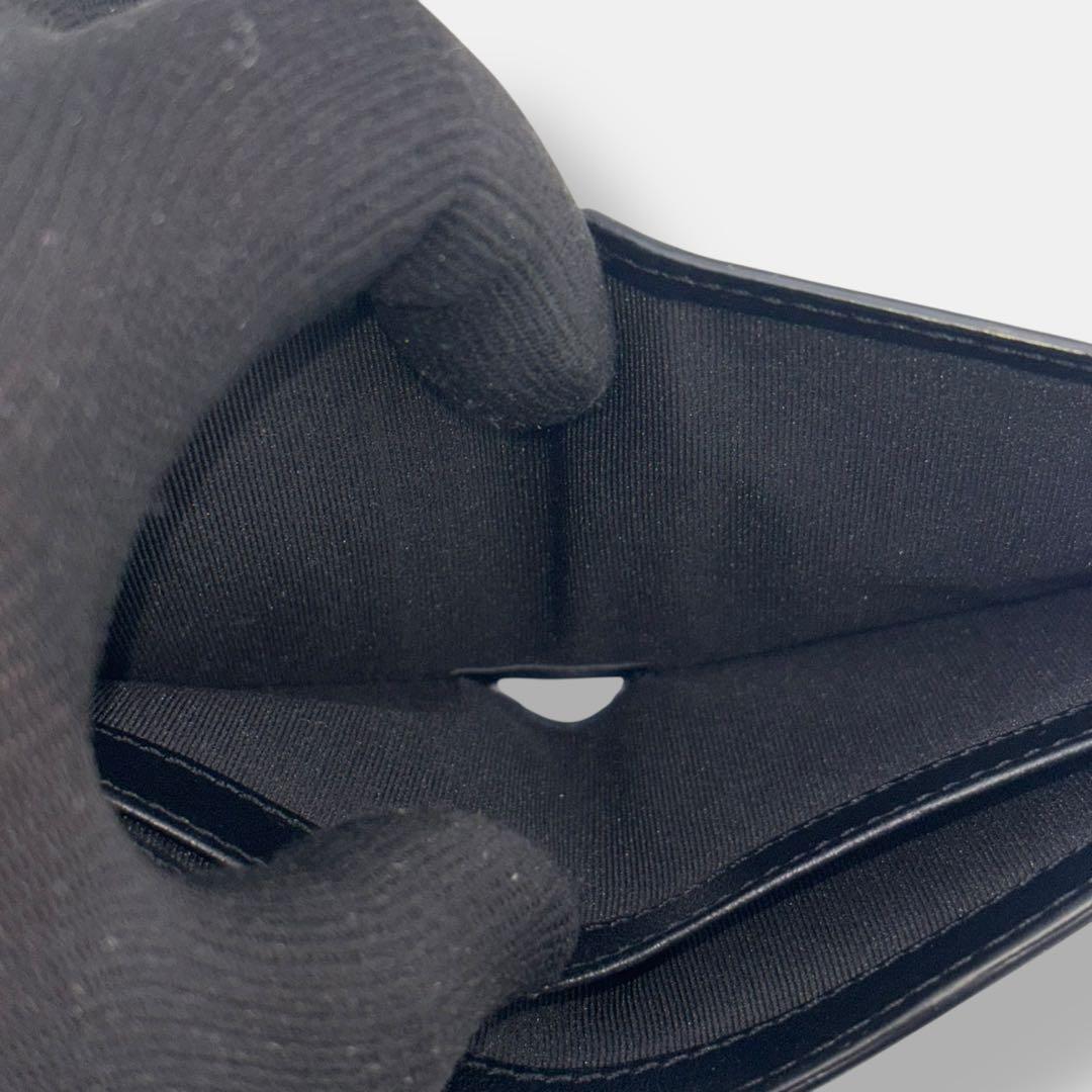 美品 現行 バーバリー 二つ折り財布 小銭入れ付 ロゴプリント レザー ブラック