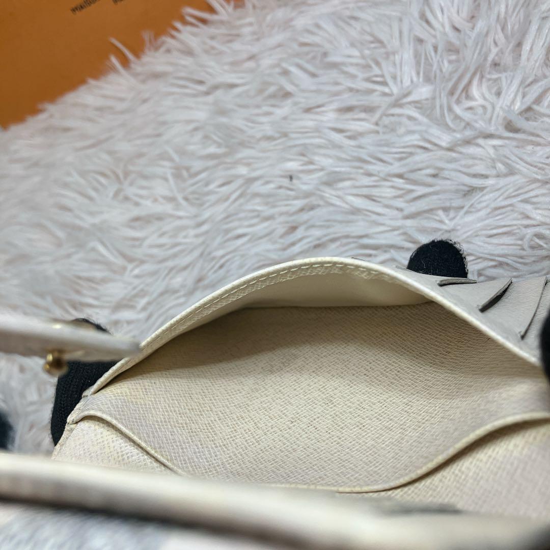 美品 ルイヴィトン ダミエ アズール ポルトフォイユ ヴィエノワ 新型 折り財布