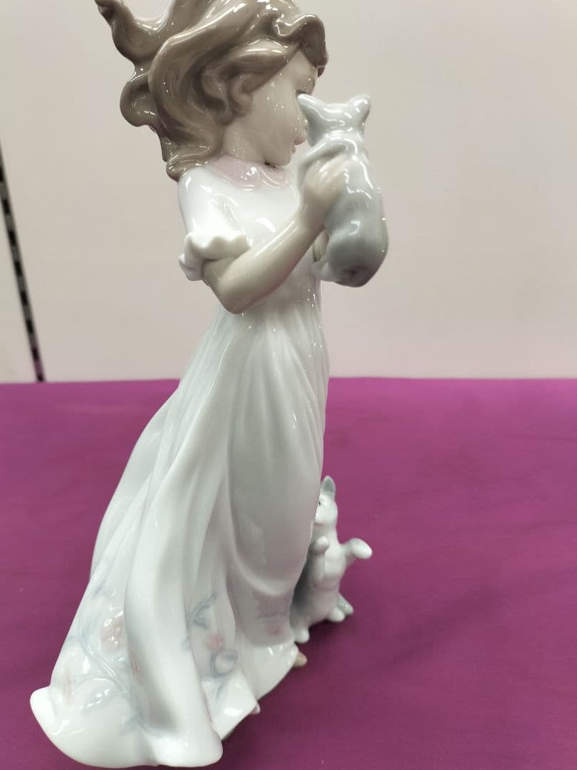 リヤドロ　陶器人形「可愛いい子猫」スペインNo6941 インテリア　絶版品