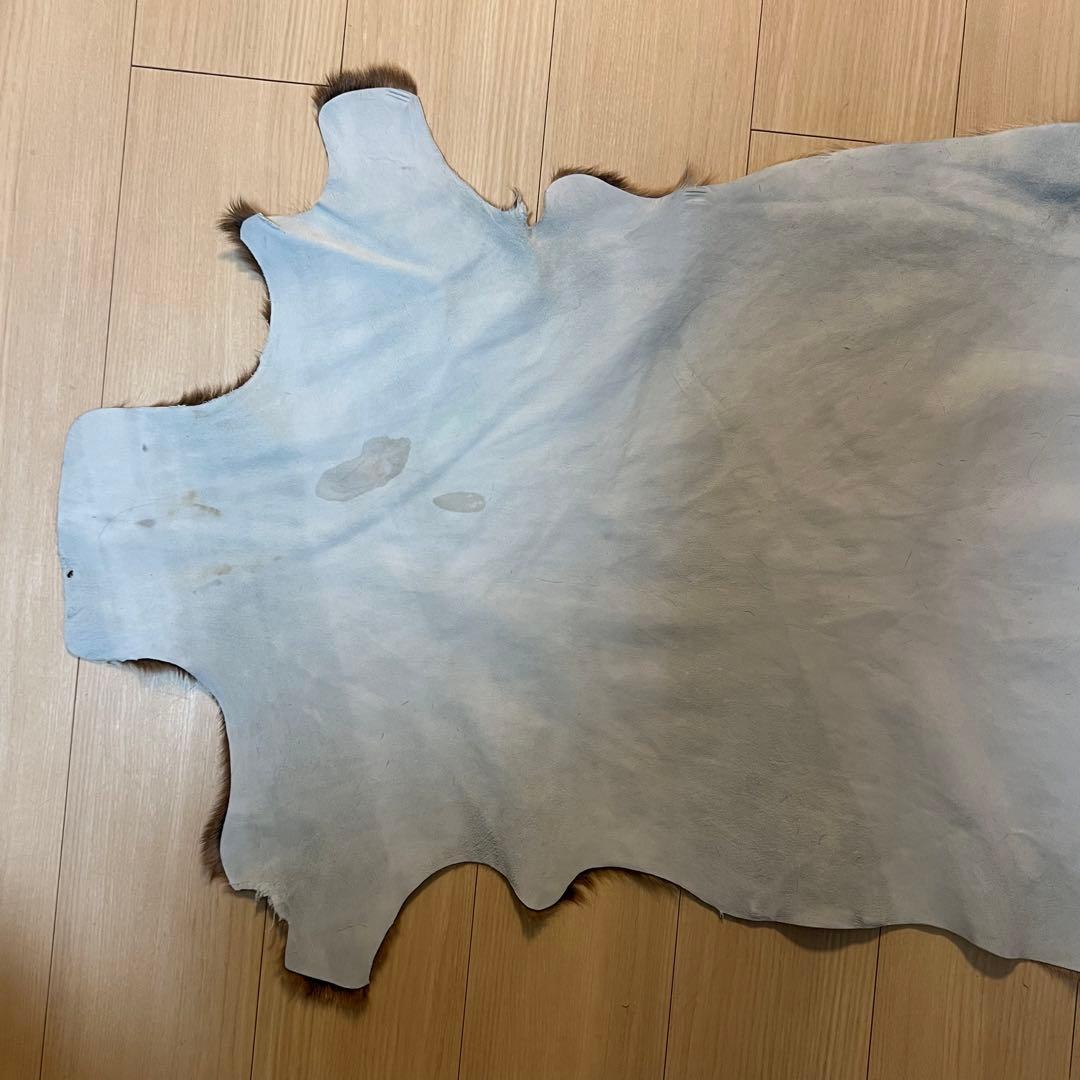 天然山羊毛皮 ヤギ皮 カーペット マット 本革 96*66cm