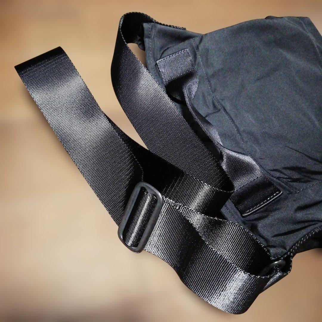 【極美品】AMIACALVA　アミアカルヴァ　Messenger Bag　S　黒