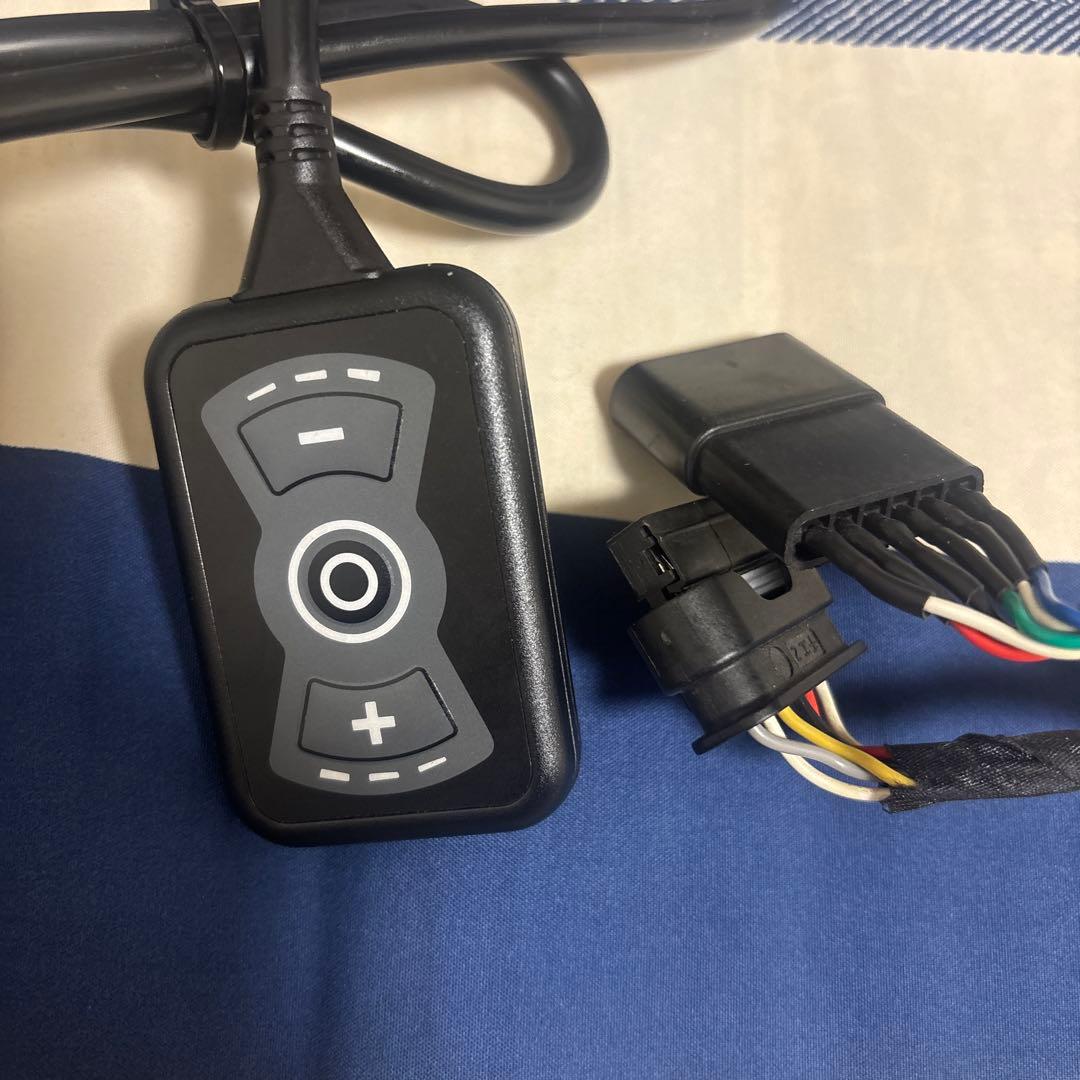 Audi.スロットルコントローラー　NEW PPT A6