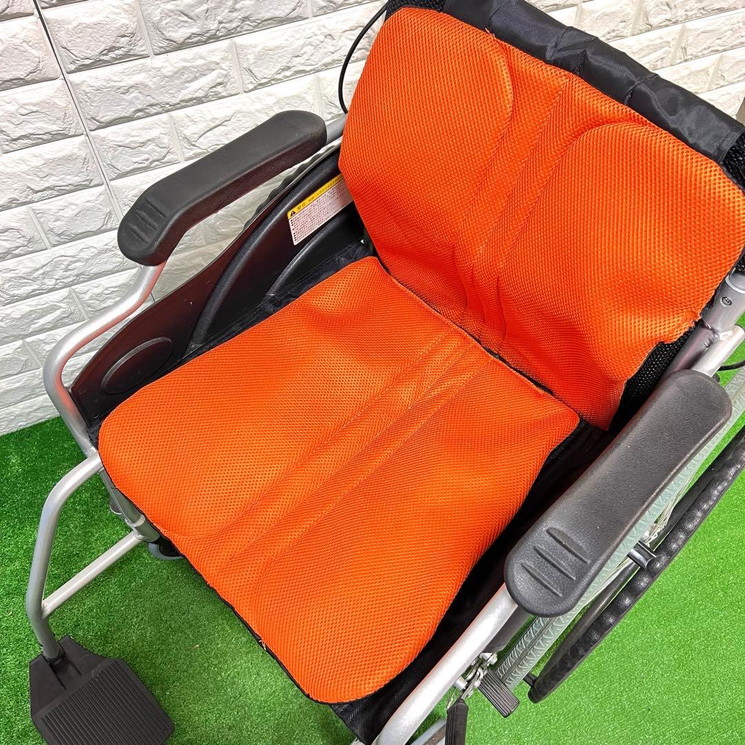 超美品　Care-Tec Japan車椅子 ケアテックジャパン車椅子