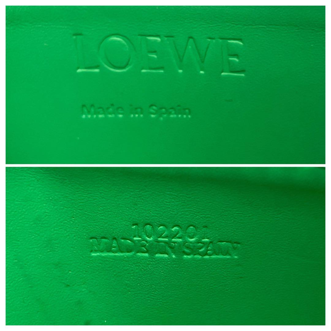 ロエベ パズル ロング カードホルダー ケース グリーン 廃盤カラー