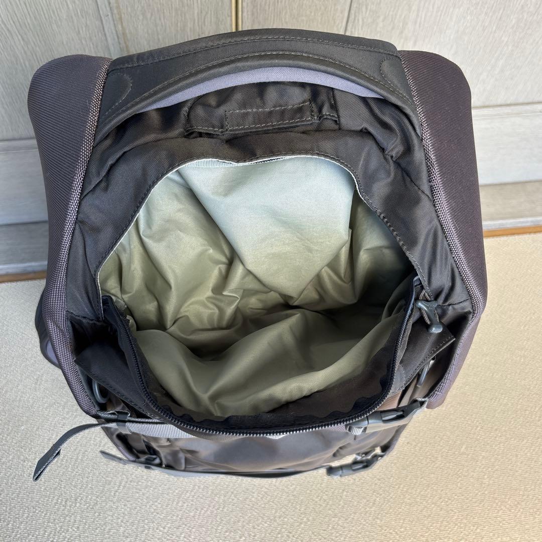 値引き決行！オスプレー　希少 廃盤品　シャトル　shuttle　キャリーバック