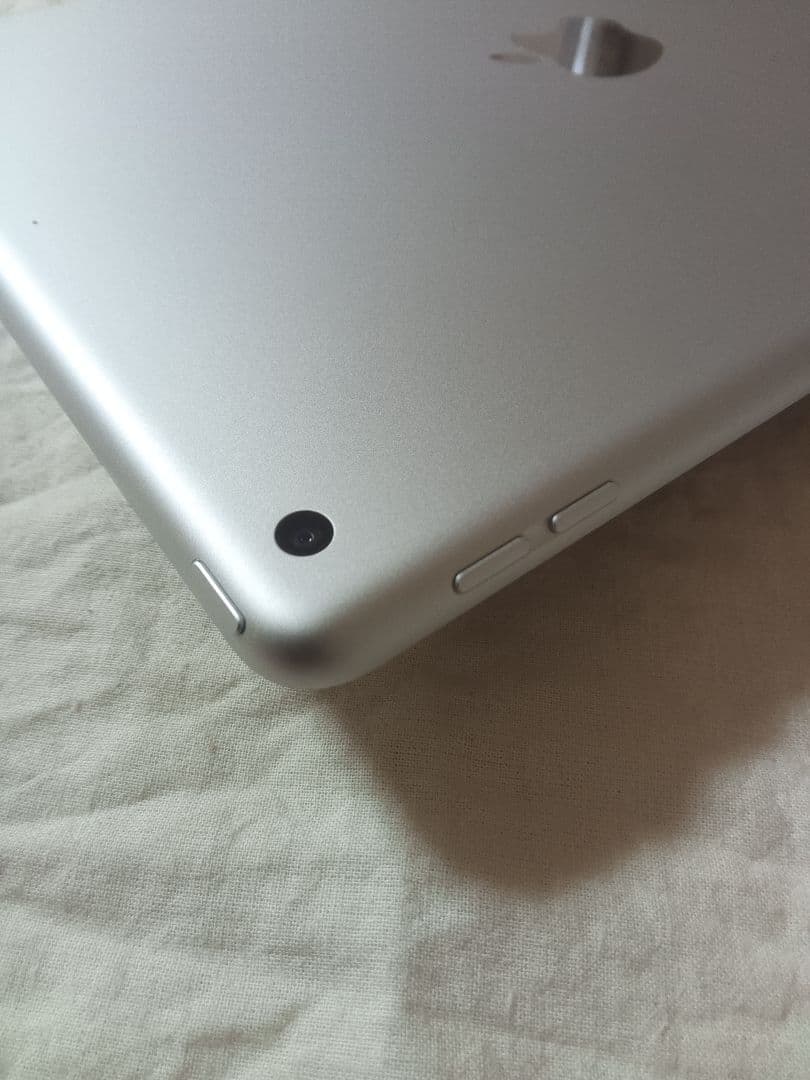 超美品 iPad 第7世代 バッテリー85%