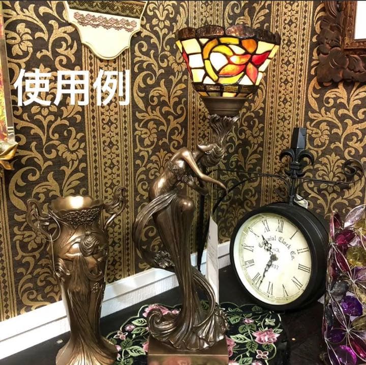 ブロンズ調 ステンドグラステーブルランプ❸