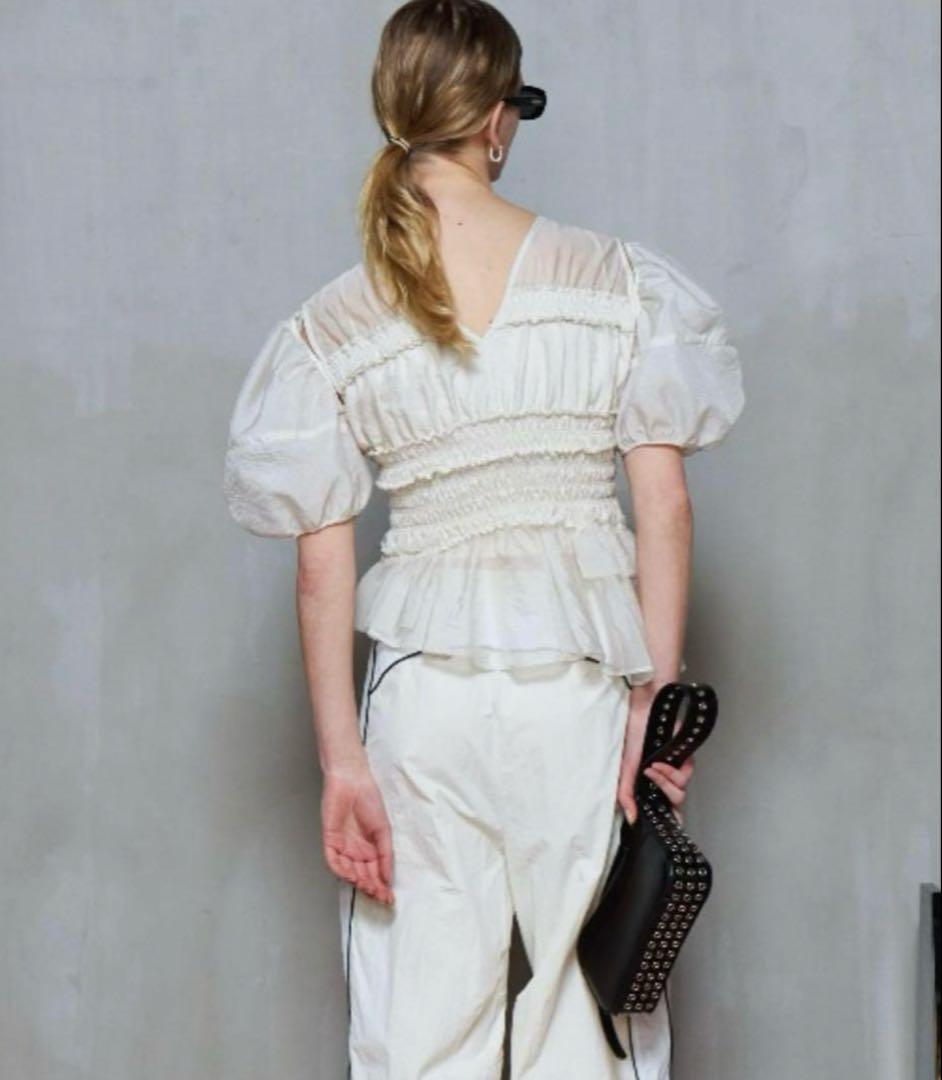 MAISONSPECIAL パフスリーブブラウス