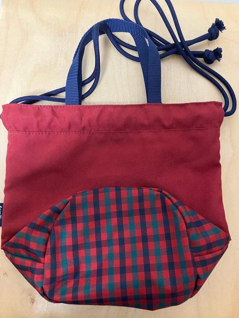 ファミリアポシェット　ビームスコラボ