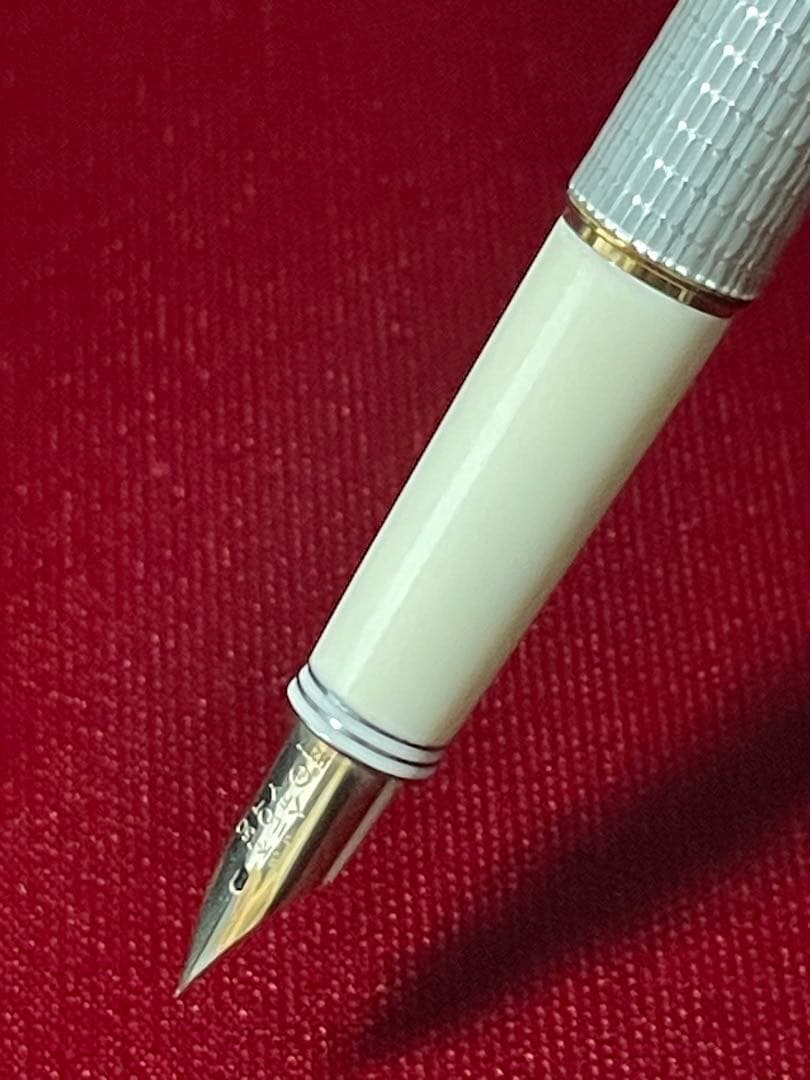 ⚪︎新品未使用　パイロット　レディ　18K　F　1977年製造　美品