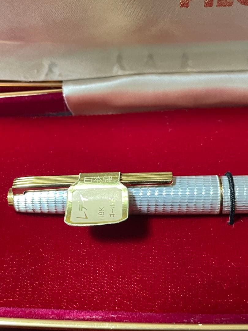 ⚪︎新品未使用　パイロット　レディ　18K　F　1977年製造　美品