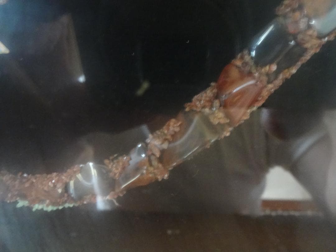 宝飾品　ふんだんに宝石（メノウ）を使って描いた花が咲いた大木