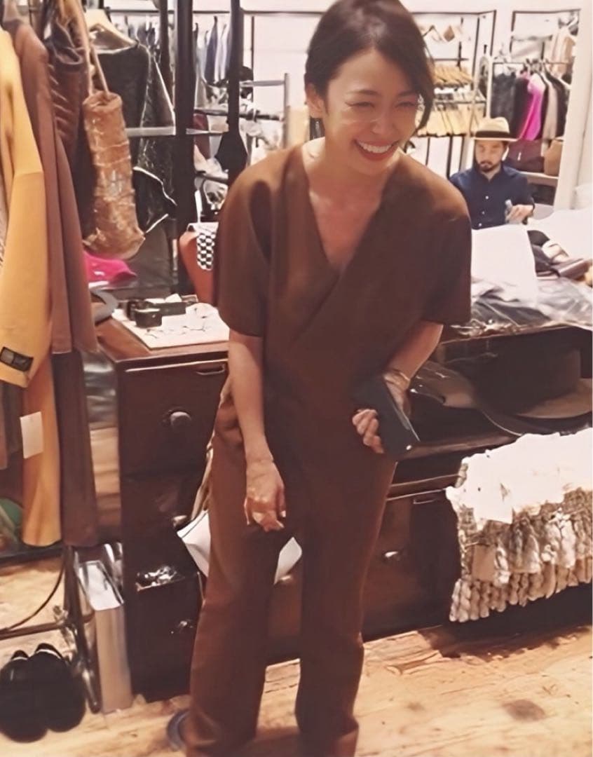 辺見エミリ着用plagdeオールインワン美品