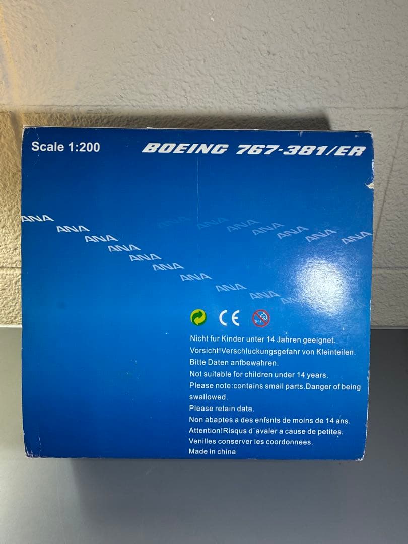 航空機・ヘリコプター Jcwings ANA Boeing767-300ER w 1/200