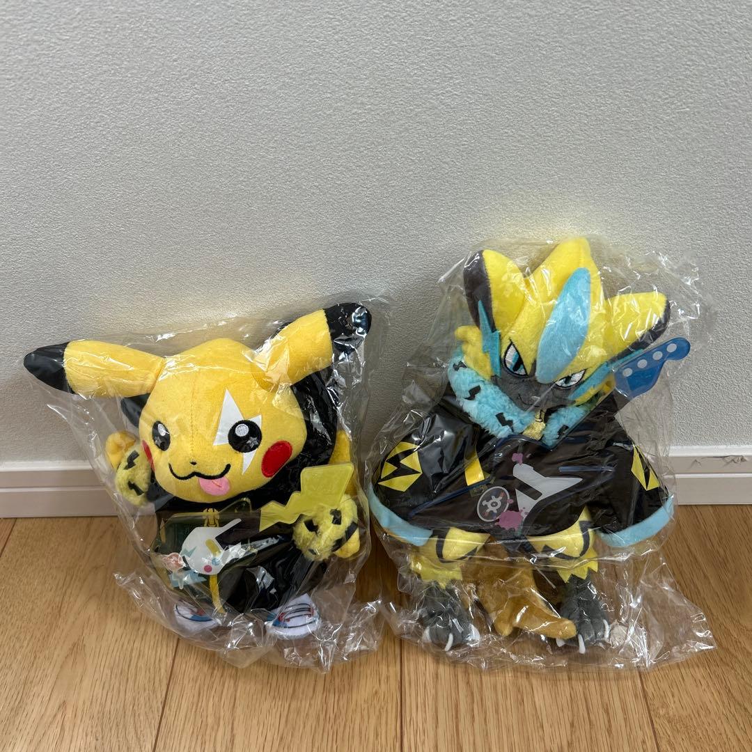 ポケモンセンター限定　バンドフェス　ぬいぐるみ　ピカチュウ　ゼラオラ　2点セット