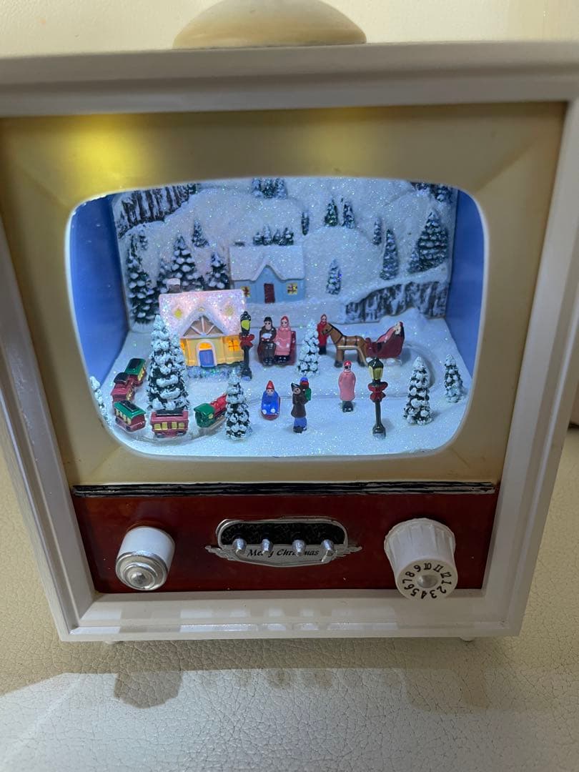 クリスマス ミュージカル テレビ ホワイト LEDライト 8曲収録 箱付き 卓上