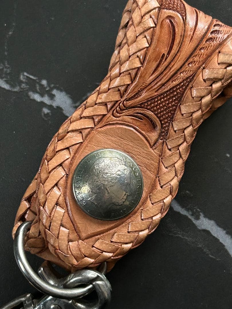 mud monkey 彫刻デザイン バイカーズウォレット 二つ折り財布