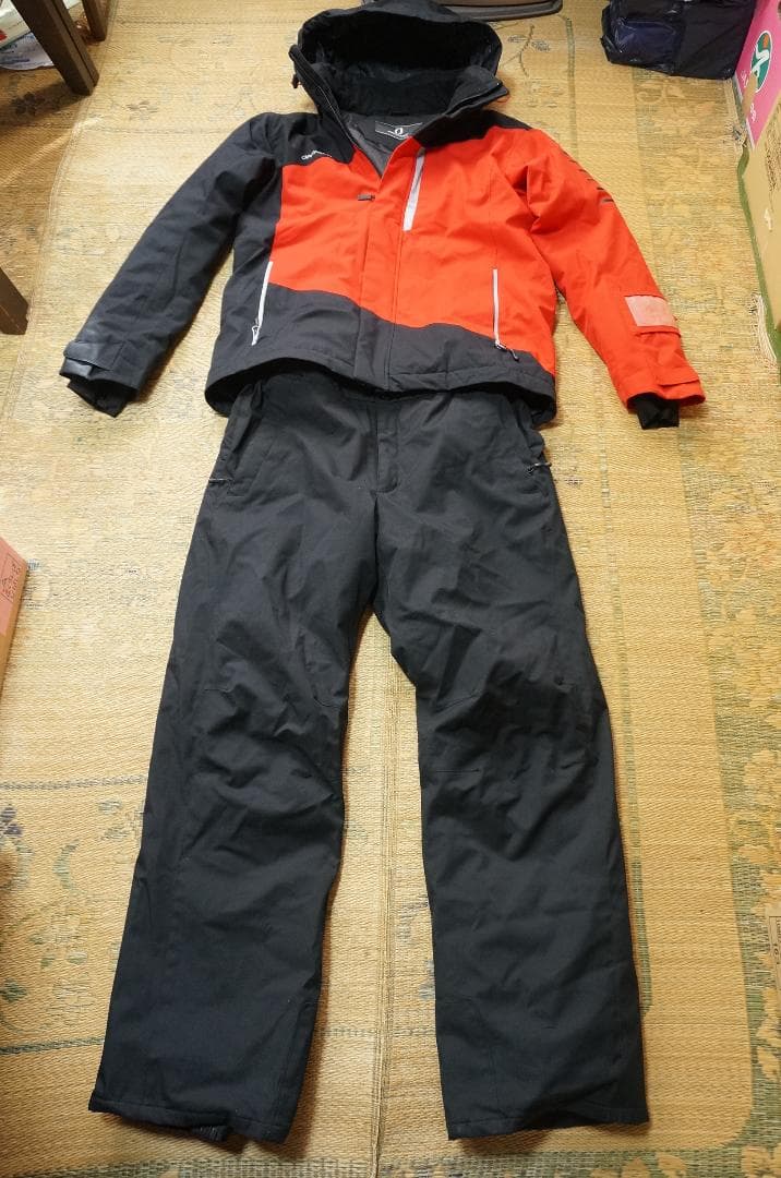 男性用 ONYONE オンヨネ スキーウエア 上下セット L