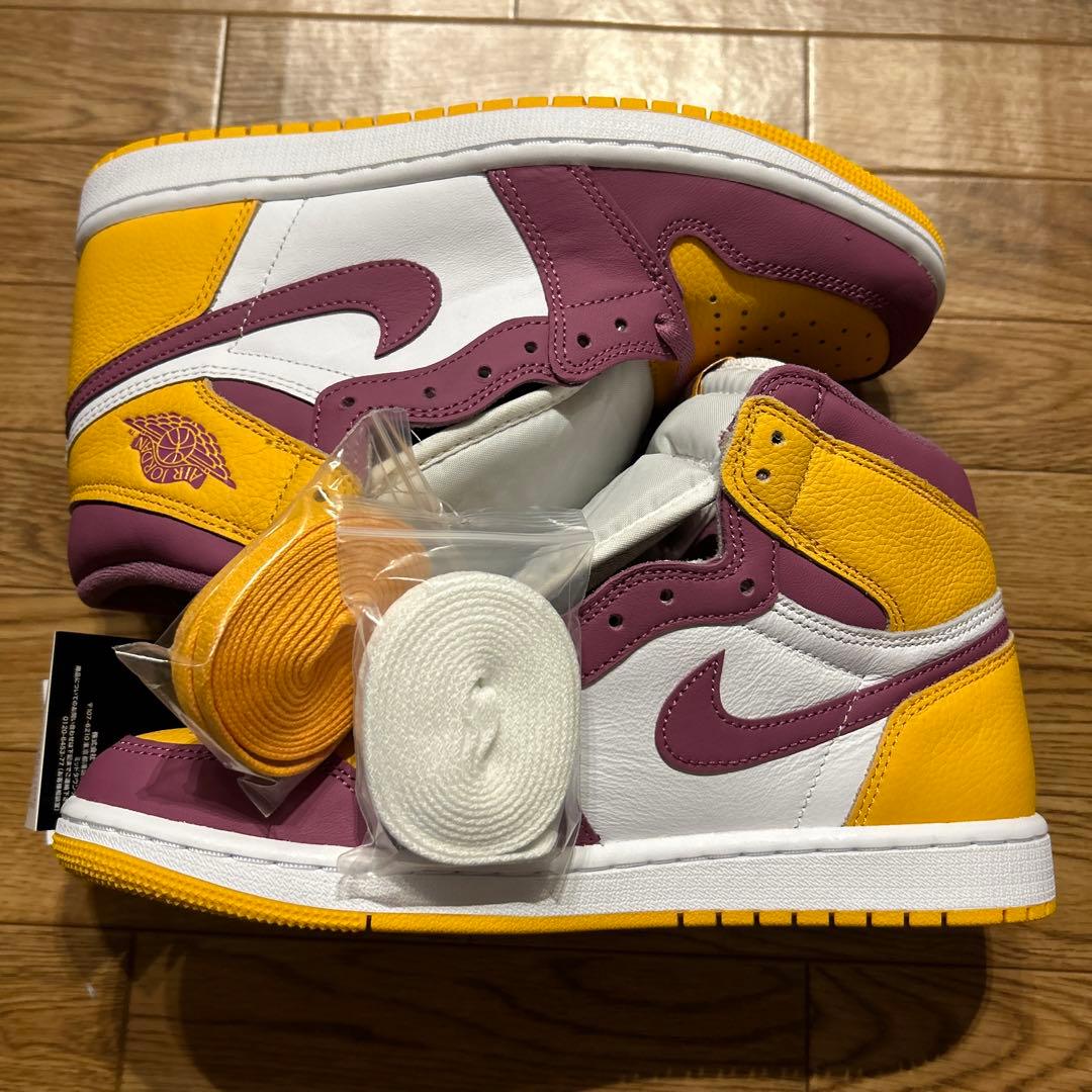 g*o様 V*i様 NIKE AIR JORDAN 1（箱無し）