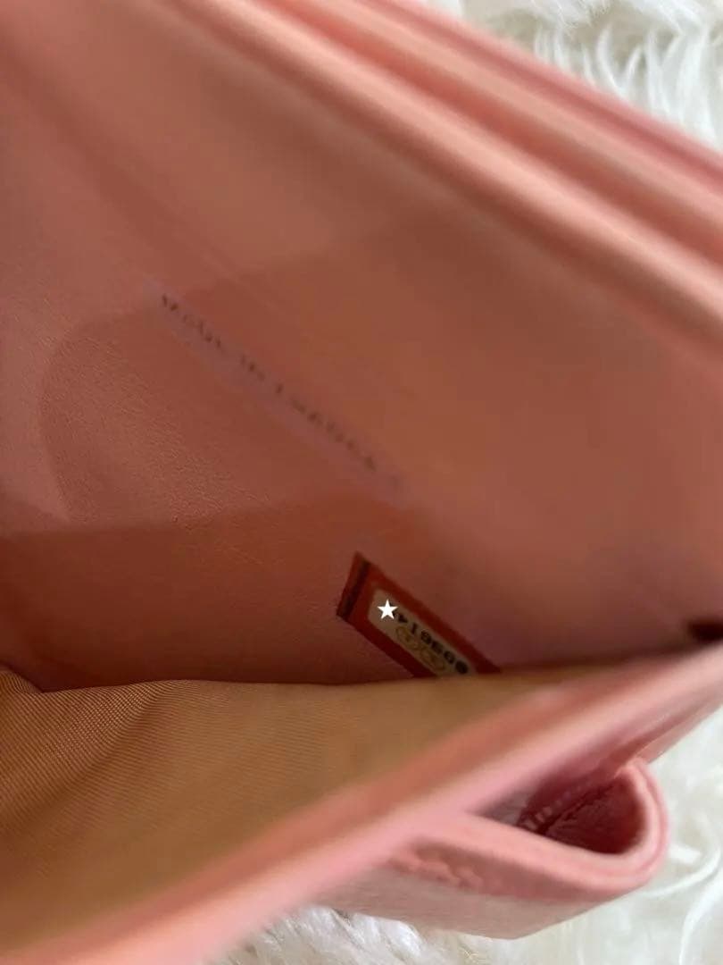 シャネル CHANEL 財布 二つ折りピンク キャビア ココマーク 正規品