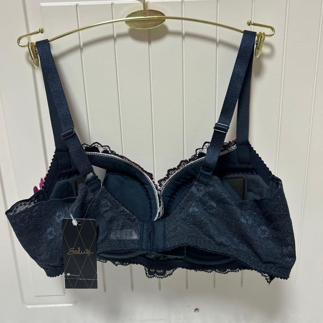ワコール　サルート　ブラジャー　ショーツ　D75 M