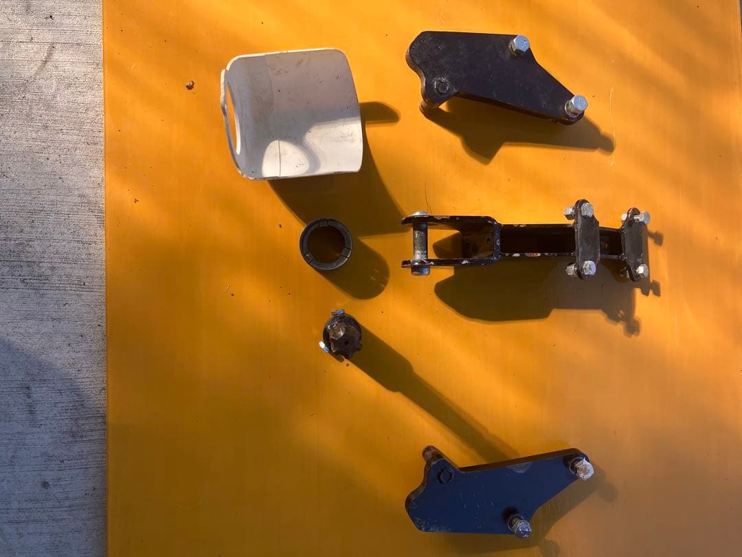 ニプロ あぜぬり機用ヒッチ UZー300 ヒッチ 組み替えキット