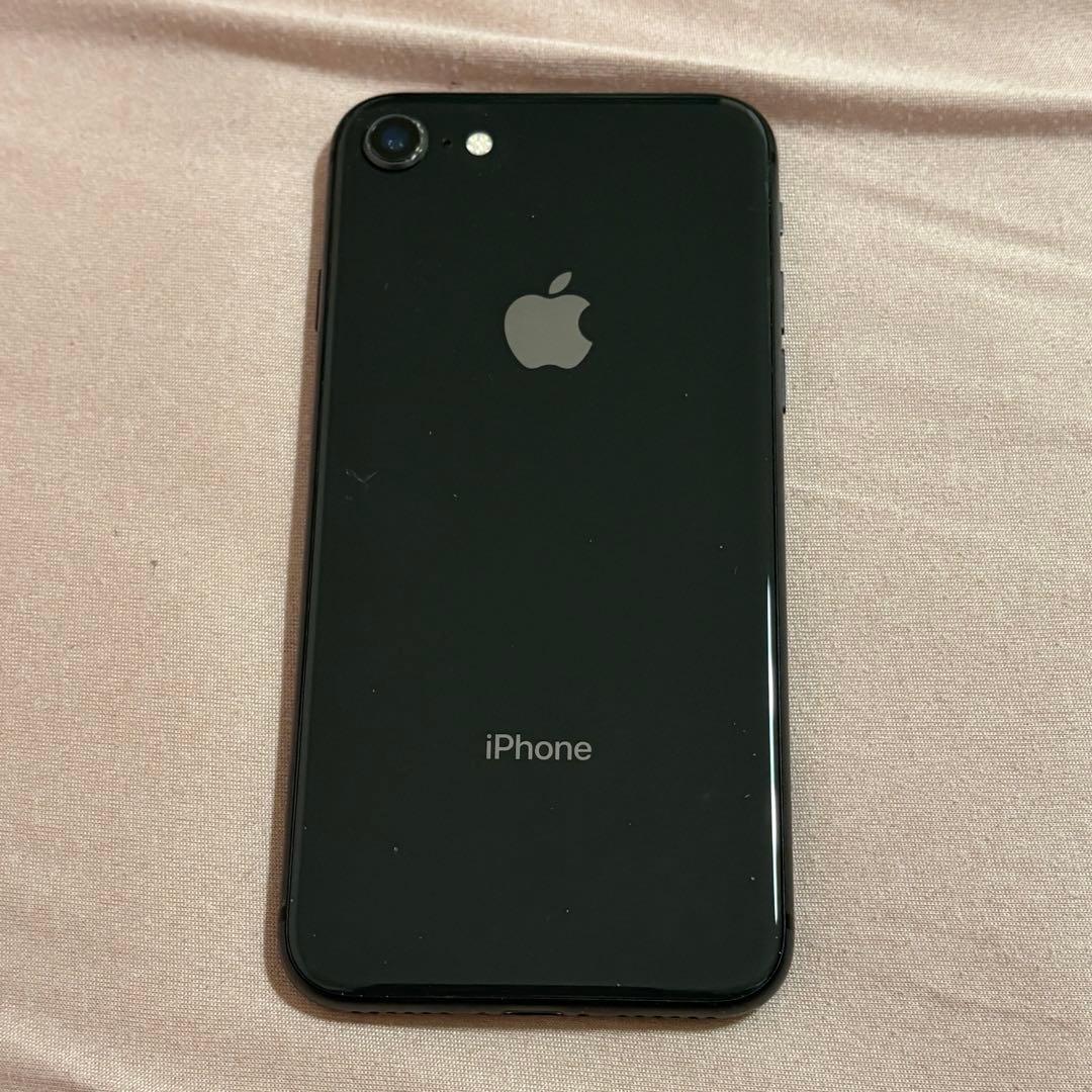 Apple iPhone 8 ブラック 64GB