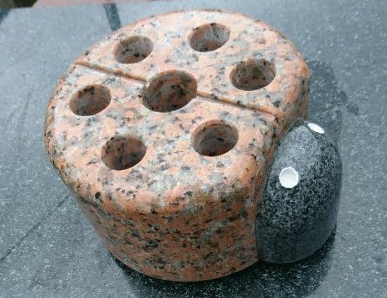 傘立て(石製品) 赤御影・黒御影石 【umbrella stand】