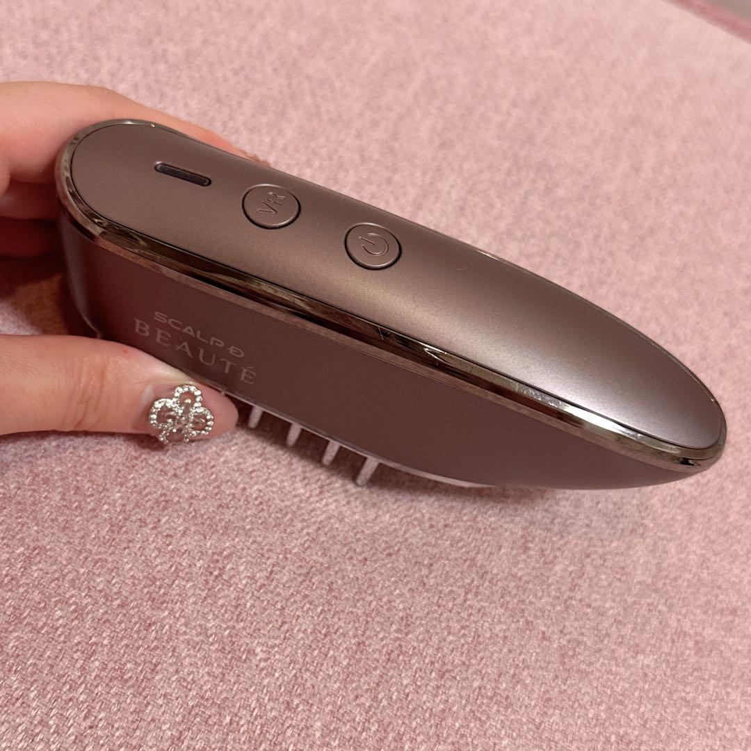 【値下げ】SCALP D BEAUTE EMSスカルプブラシ