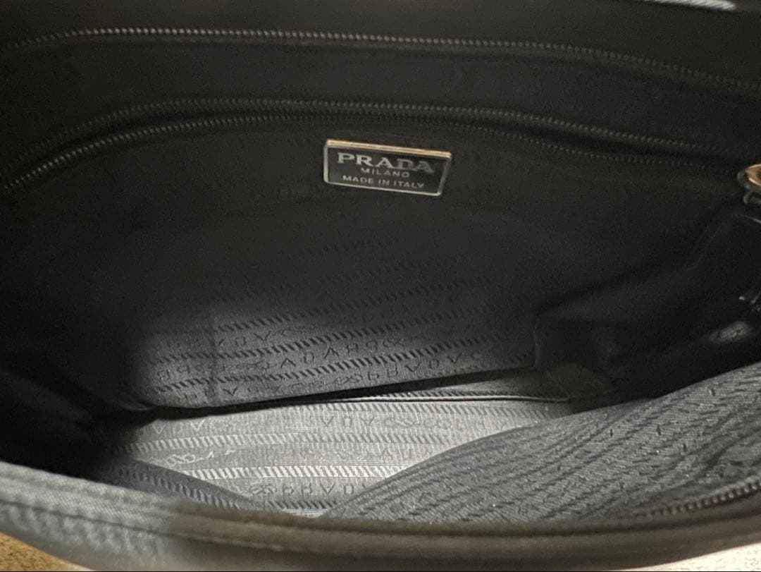 【紺】PRADA ヴィンテージ 黒 ナイロンバッグ